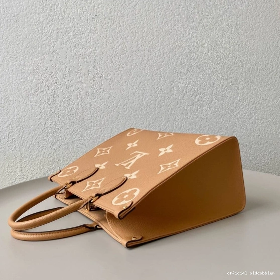 Official oldcobbler LOUIS MM VUITTON ONTHEGO 0811